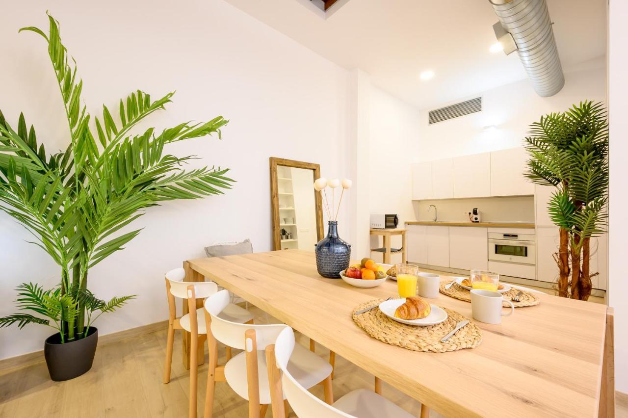 Modern 3 Bedroom, City Center With Patio & High Ceilings By 10Tosea Málaga Exterior foto